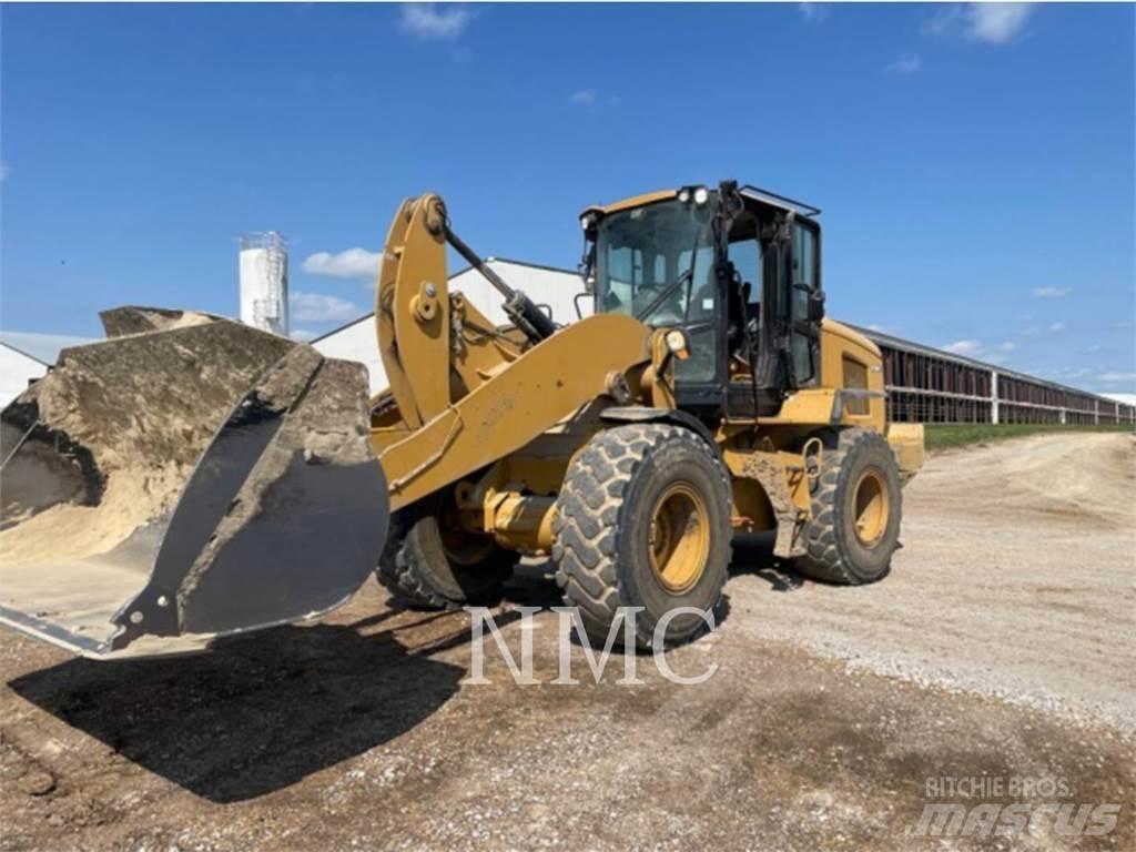 CAT 930M Ładowarki kołowe