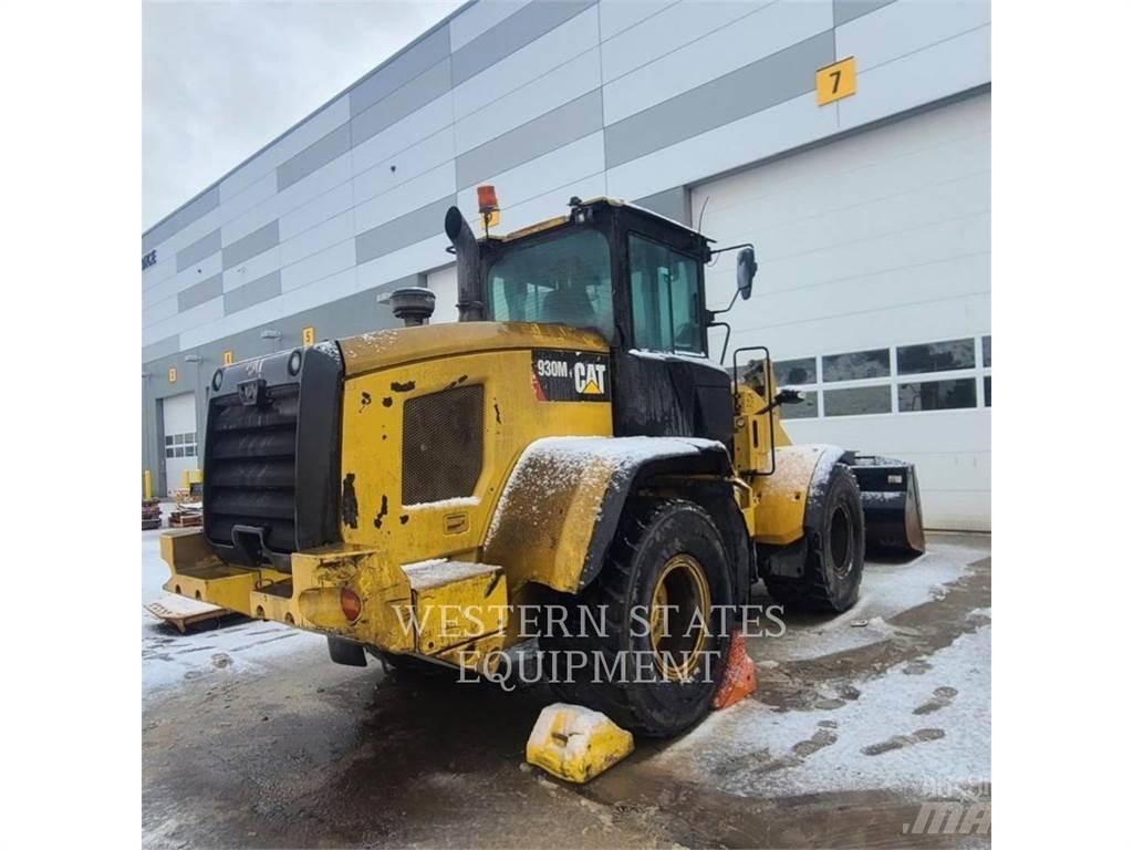 CAT 930M Ładowarki kołowe