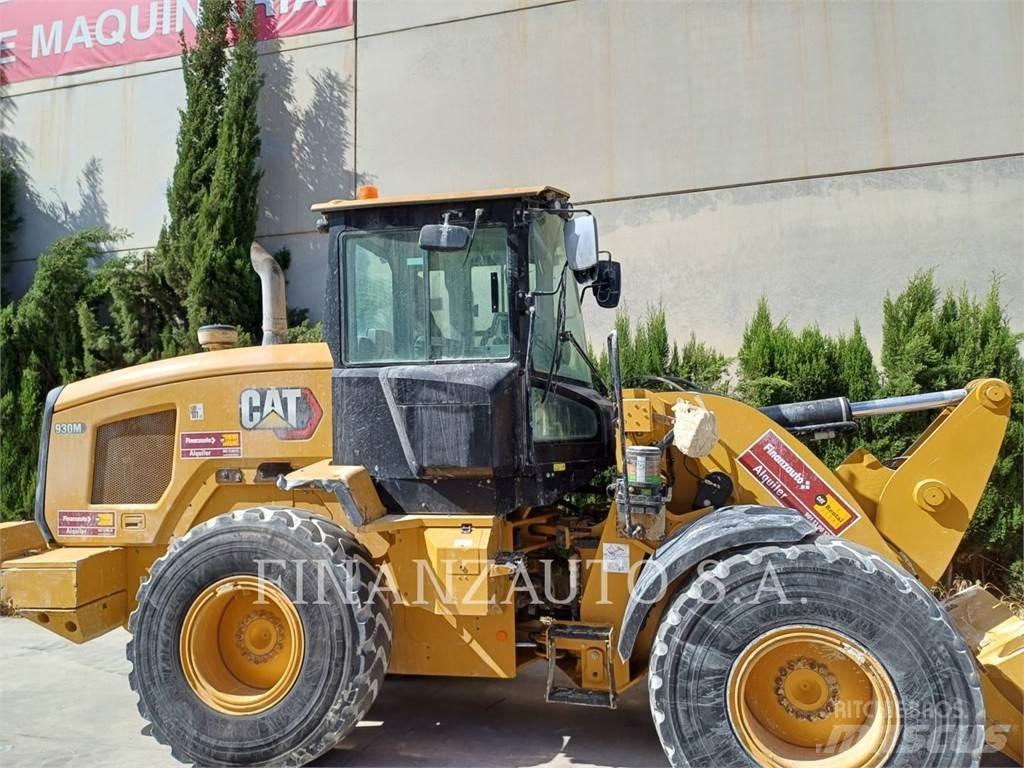 CAT 930M Ładowarki kołowe