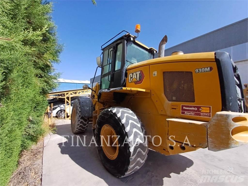 CAT 930M Ładowarki kołowe