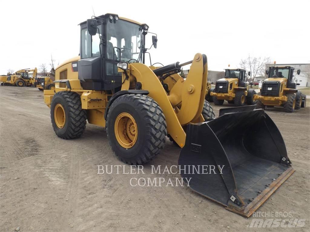 CAT 930M Ładowarki kołowe