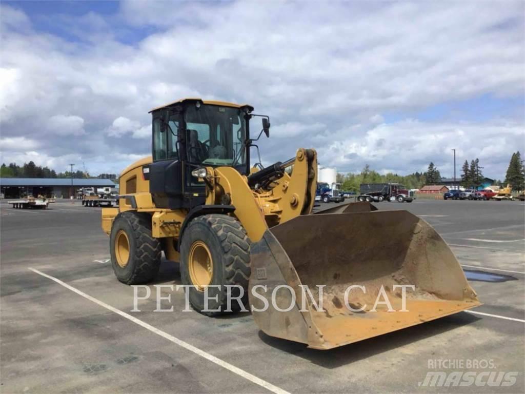 CAT 930M Ładowarki kołowe