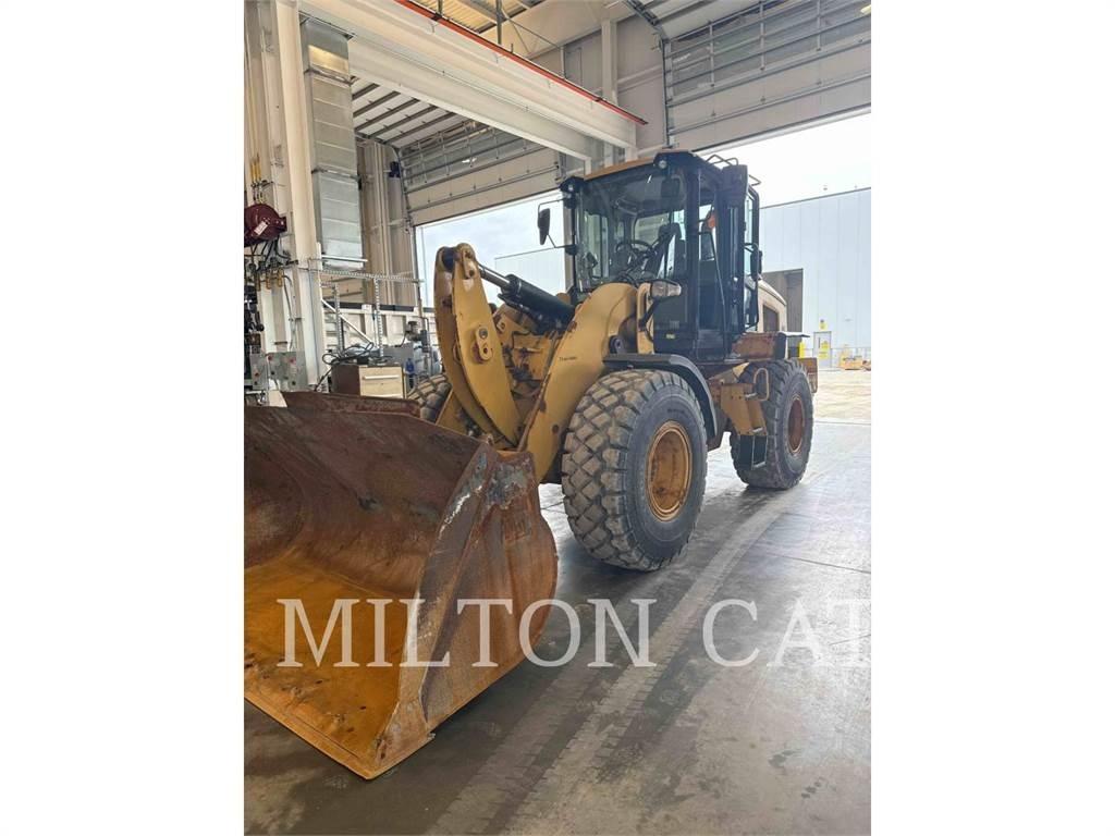 CAT 930M Ładowarki kołowe