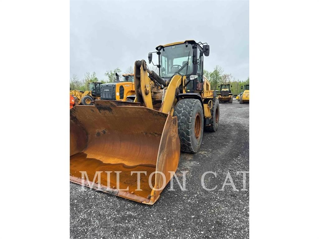 CAT 930M Ładowarki kołowe