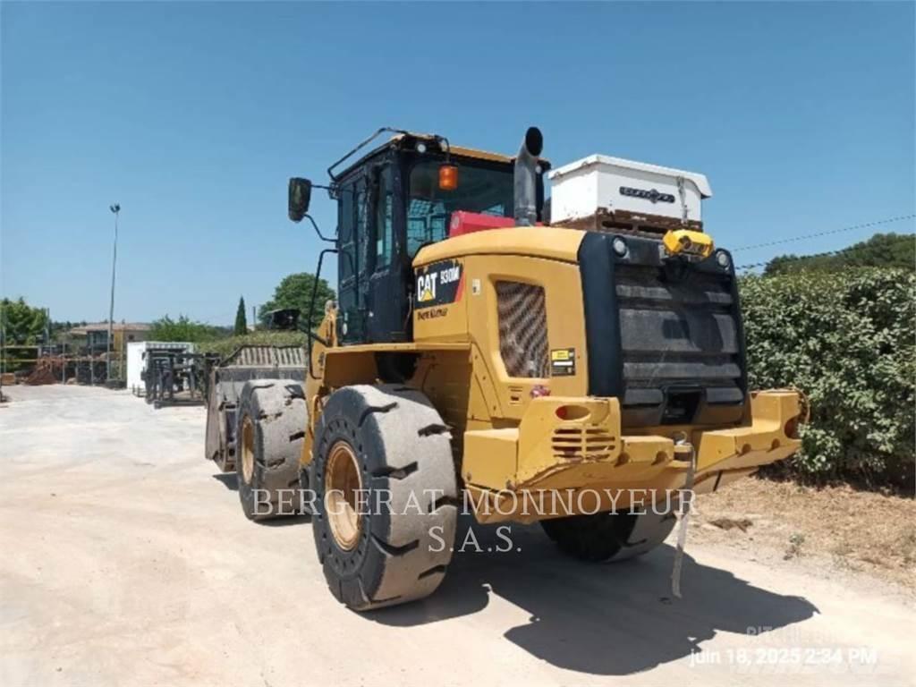CAT 930M Ładowarki kołowe