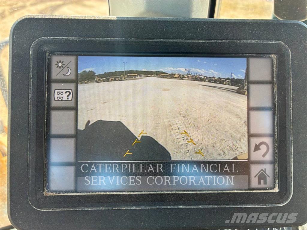 CAT 930M Ładowarki kołowe