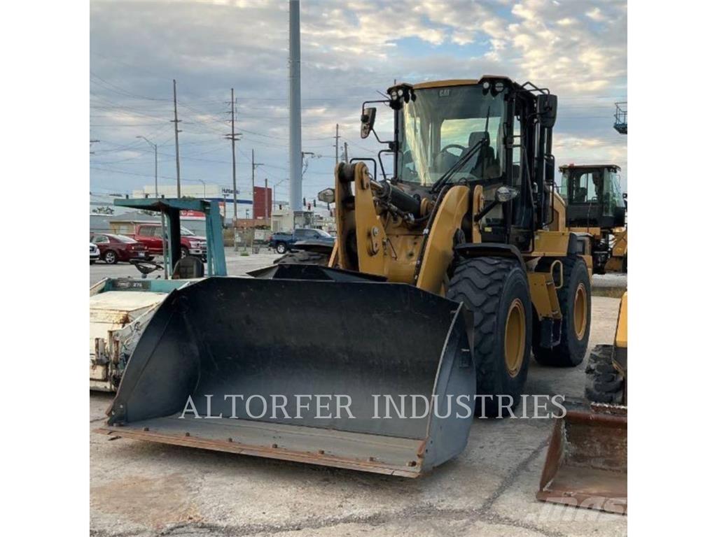 CAT 930M Ładowarki kołowe