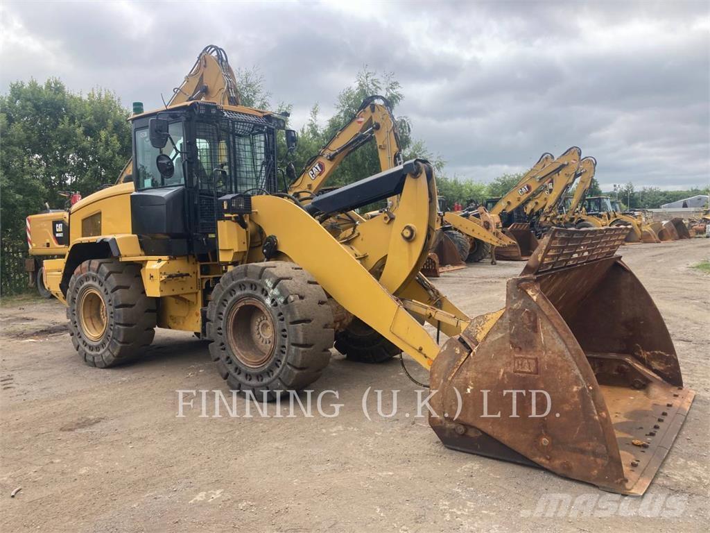 CAT 930M Ładowarki kołowe