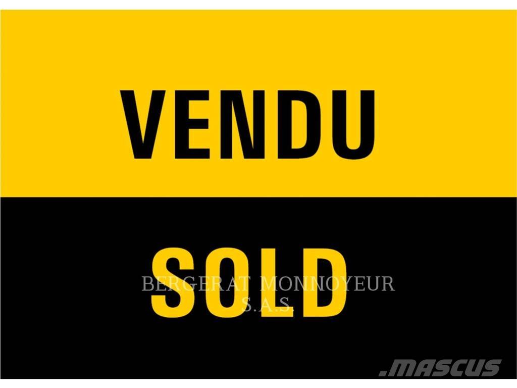 CAT 930M Ładowarki kołowe