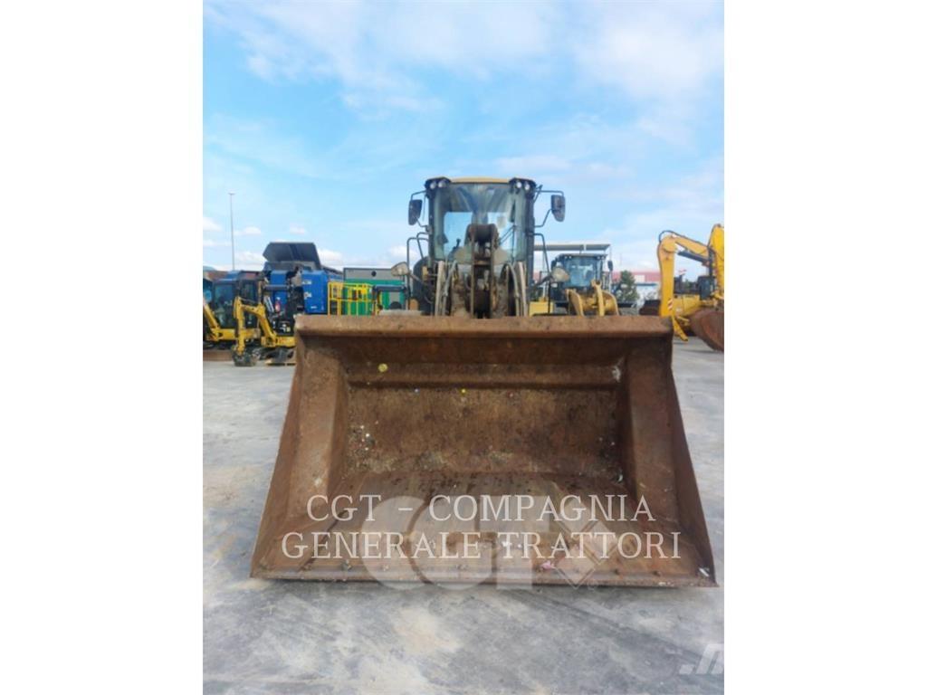 CAT 930M Ładowarki kołowe