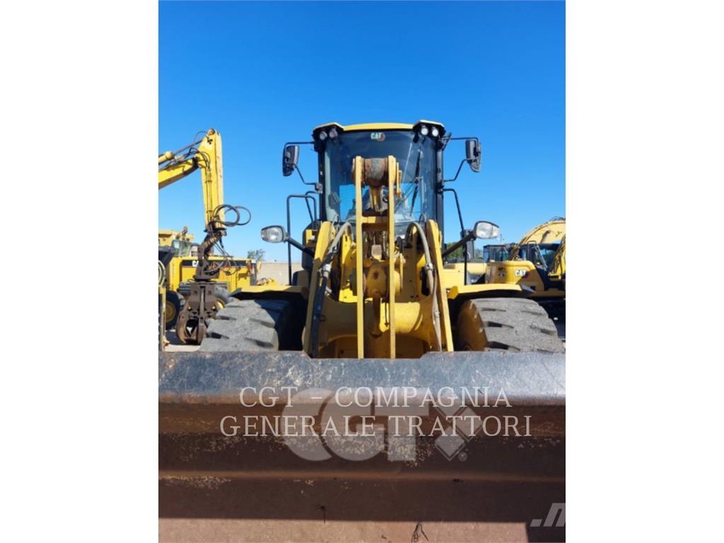 CAT 930M Ładowarki kołowe