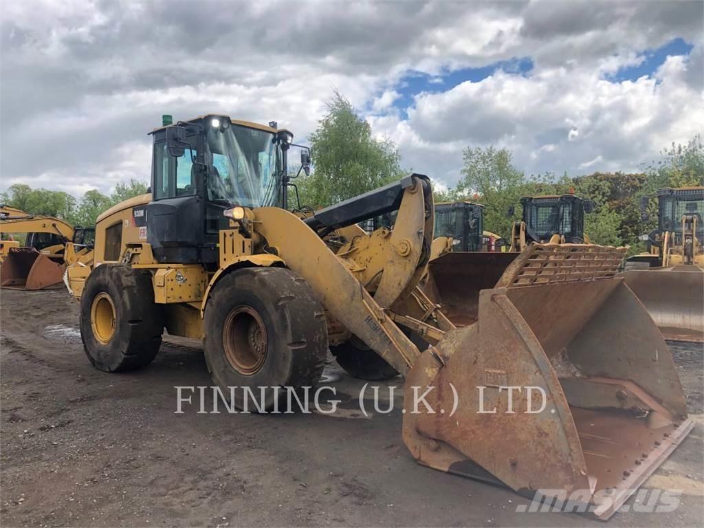 CAT 930M Ładowarki kołowe