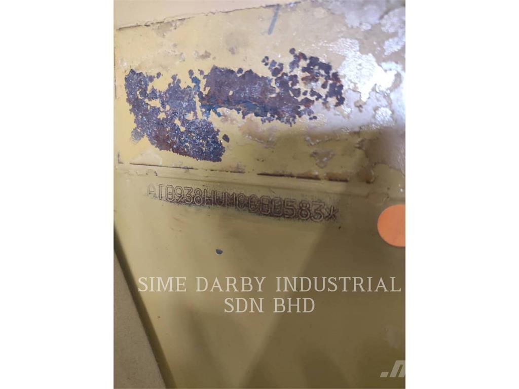 CAT 938H Ładowarki kołowe