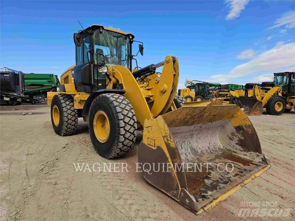 CAT 938M Ładowarki kołowe