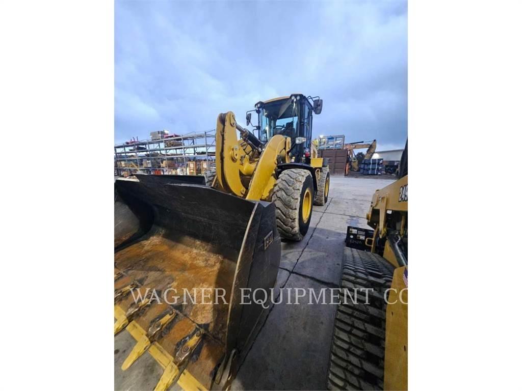CAT 938M Ładowarki kołowe