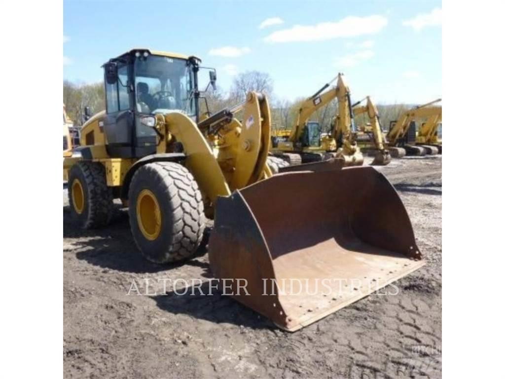 CAT 938M Ładowarki kołowe
