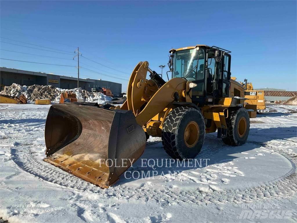 CAT 938M Ładowarki kołowe