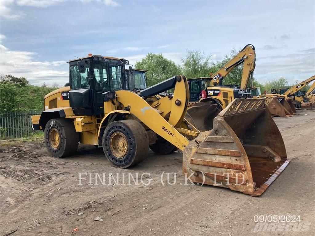 CAT 938M Ładowarki kołowe