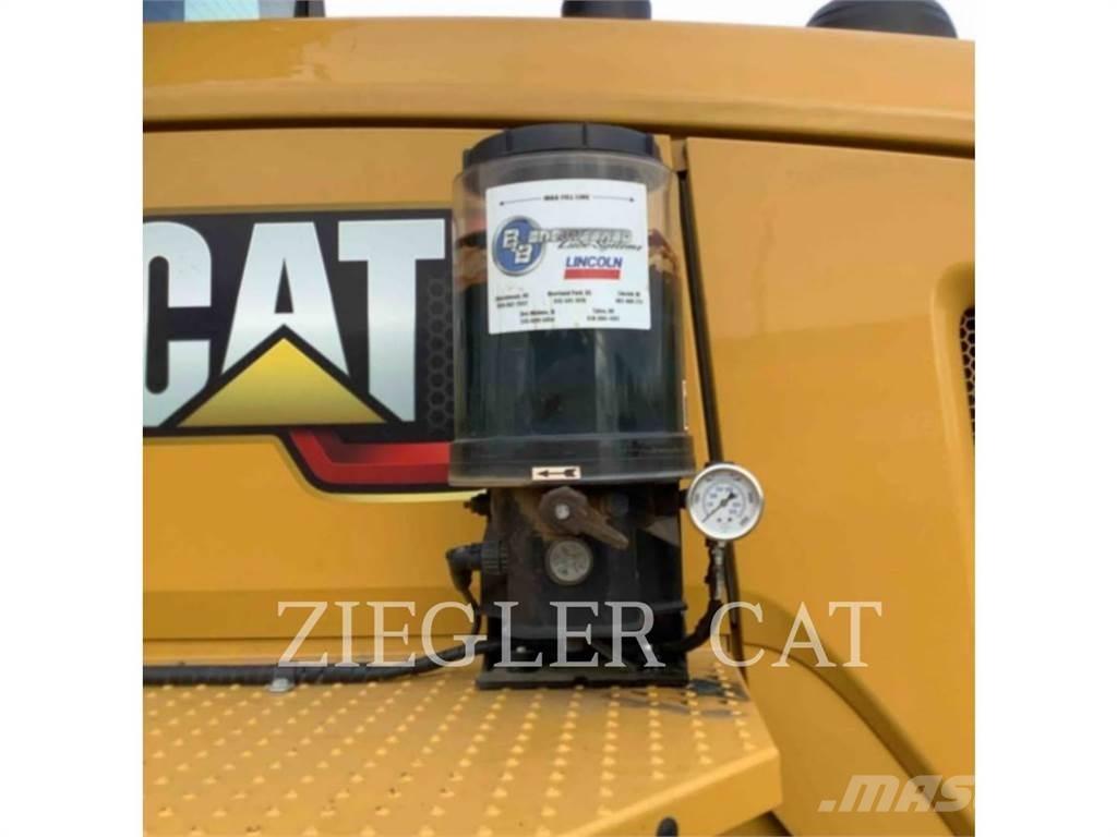 CAT 938M Ładowarki kołowe