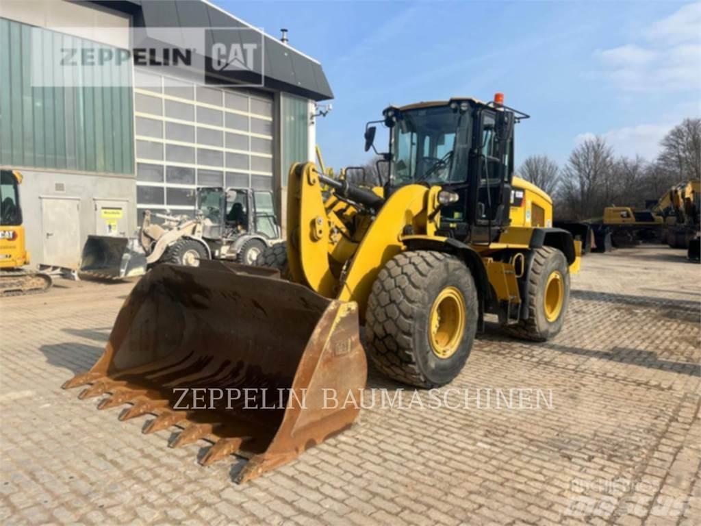 CAT 938M Ładowarki kołowe