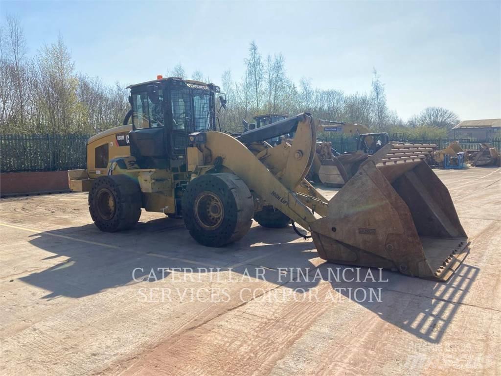 CAT 938M Ładowarki kołowe