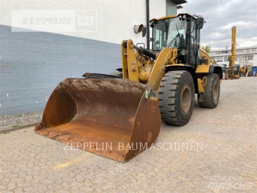 CAT 938M Ładowarki kołowe