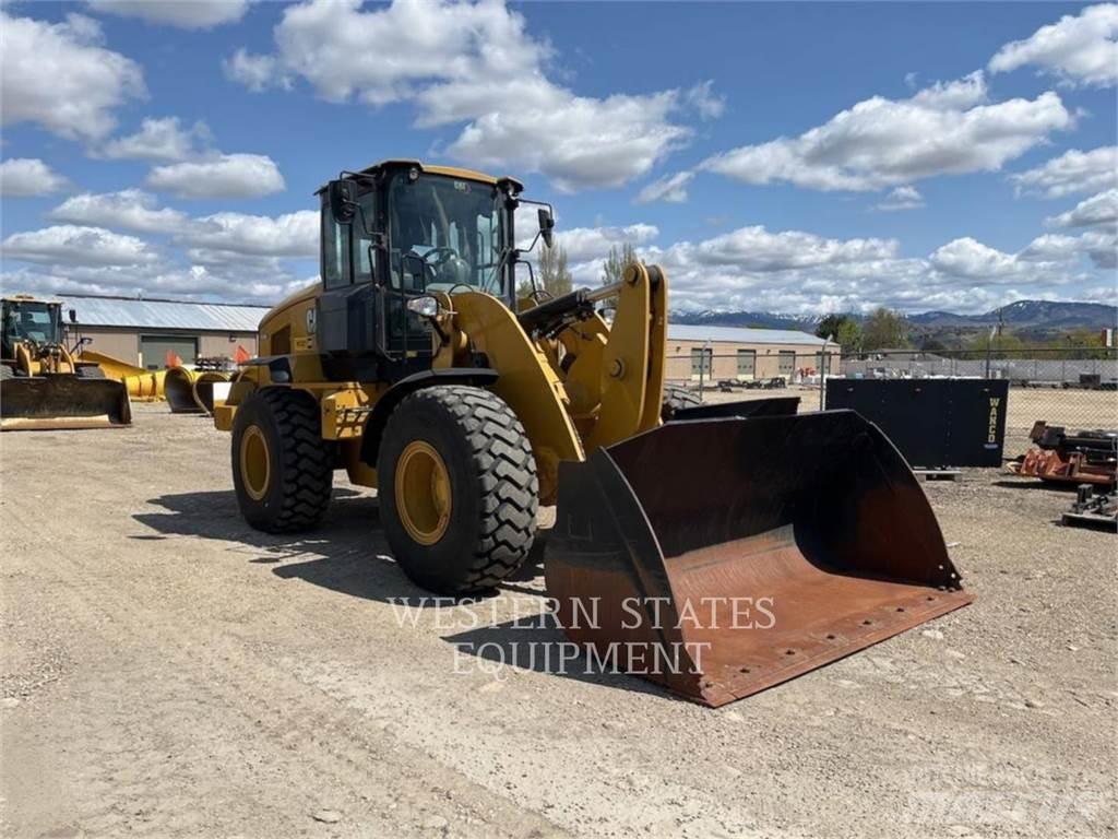 CAT 938M Ładowarki kołowe