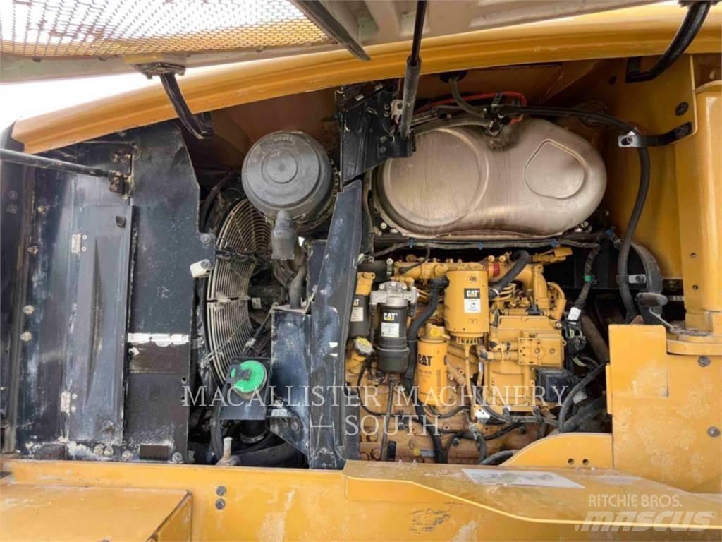 CAT 938M Ładowarki kołowe