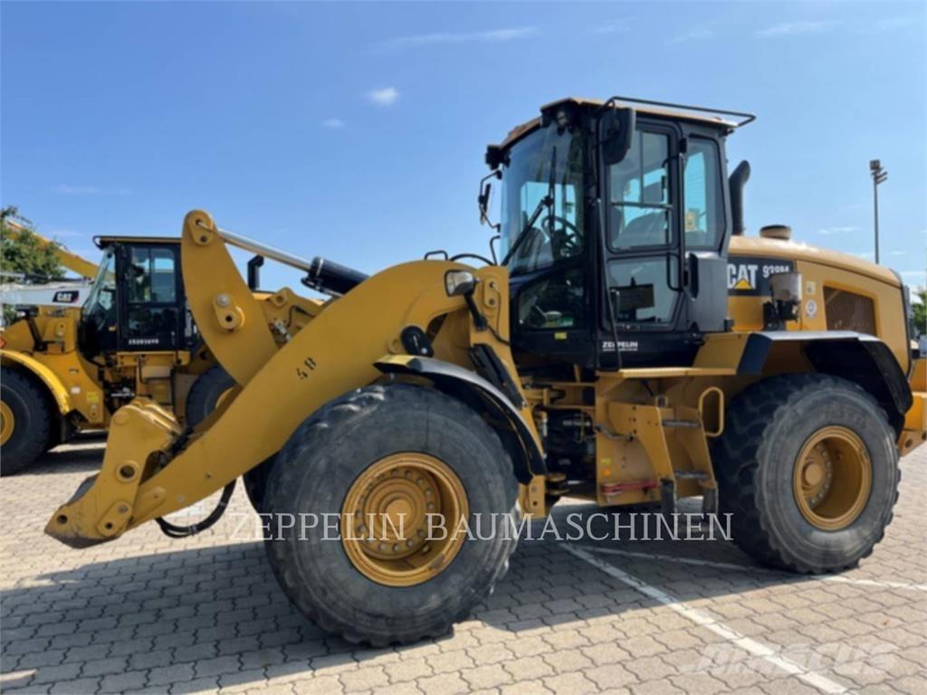 CAT 938M Ładowarki kołowe