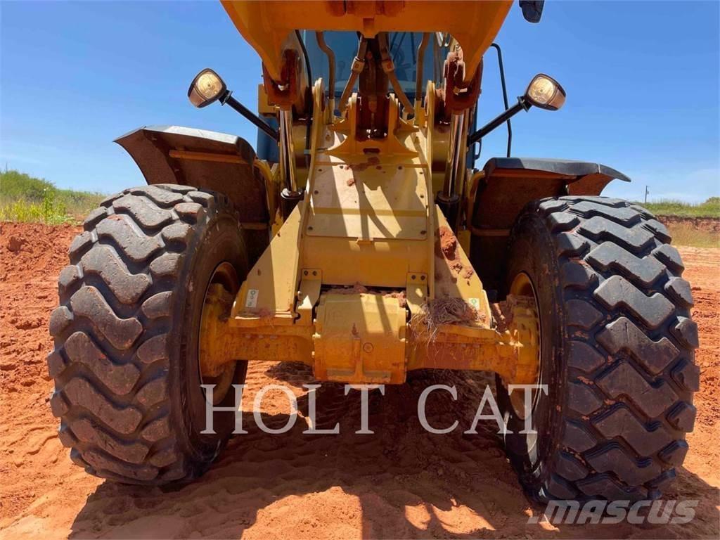 CAT 938M Ładowarki kołowe