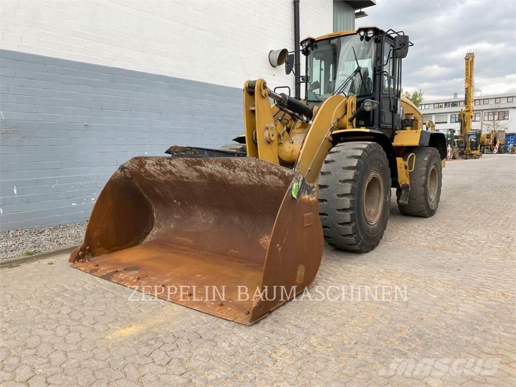 CAT 938M Ładowarki kołowe
