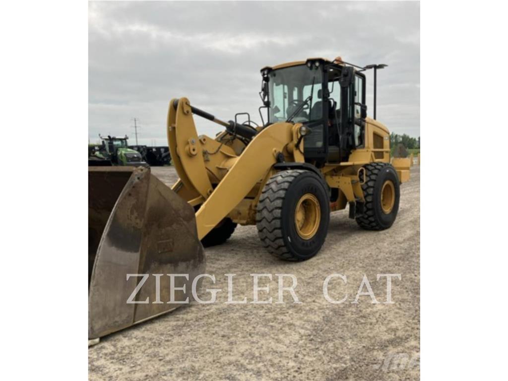 CAT 938M Ładowarki kołowe