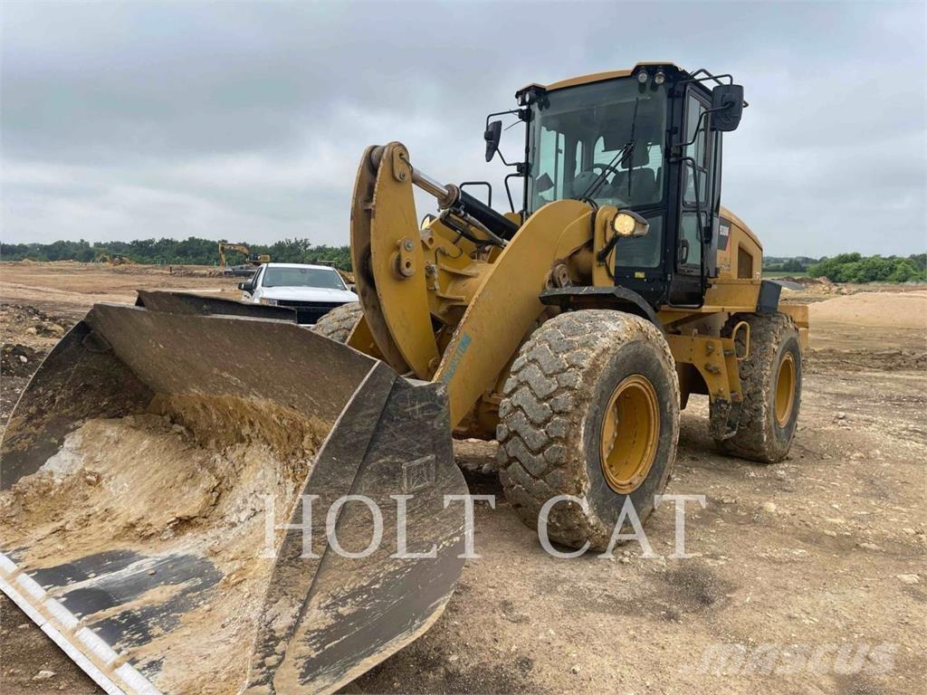 CAT 938M Ładowarki kołowe