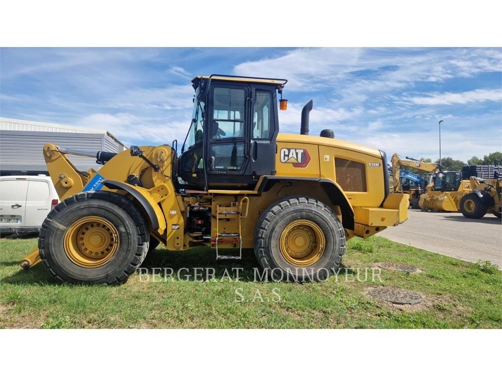 CAT 938M Ładowarki kołowe