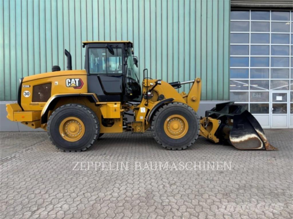 CAT 938M Ładowarki kołowe