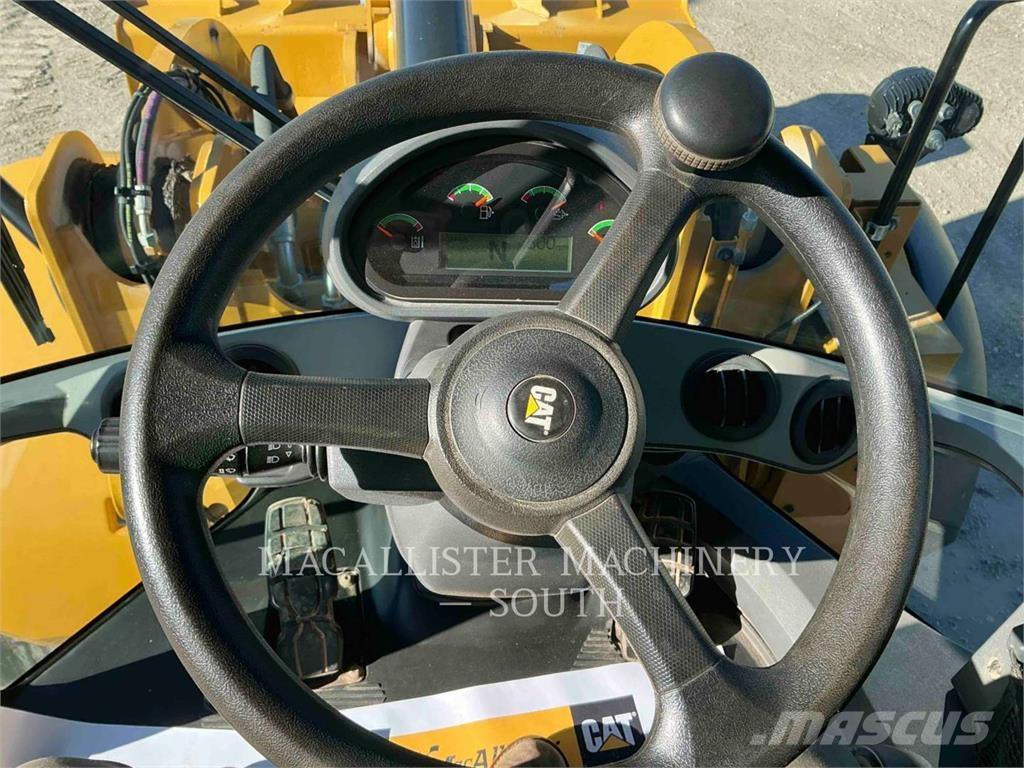 CAT 938M Ładowarki kołowe