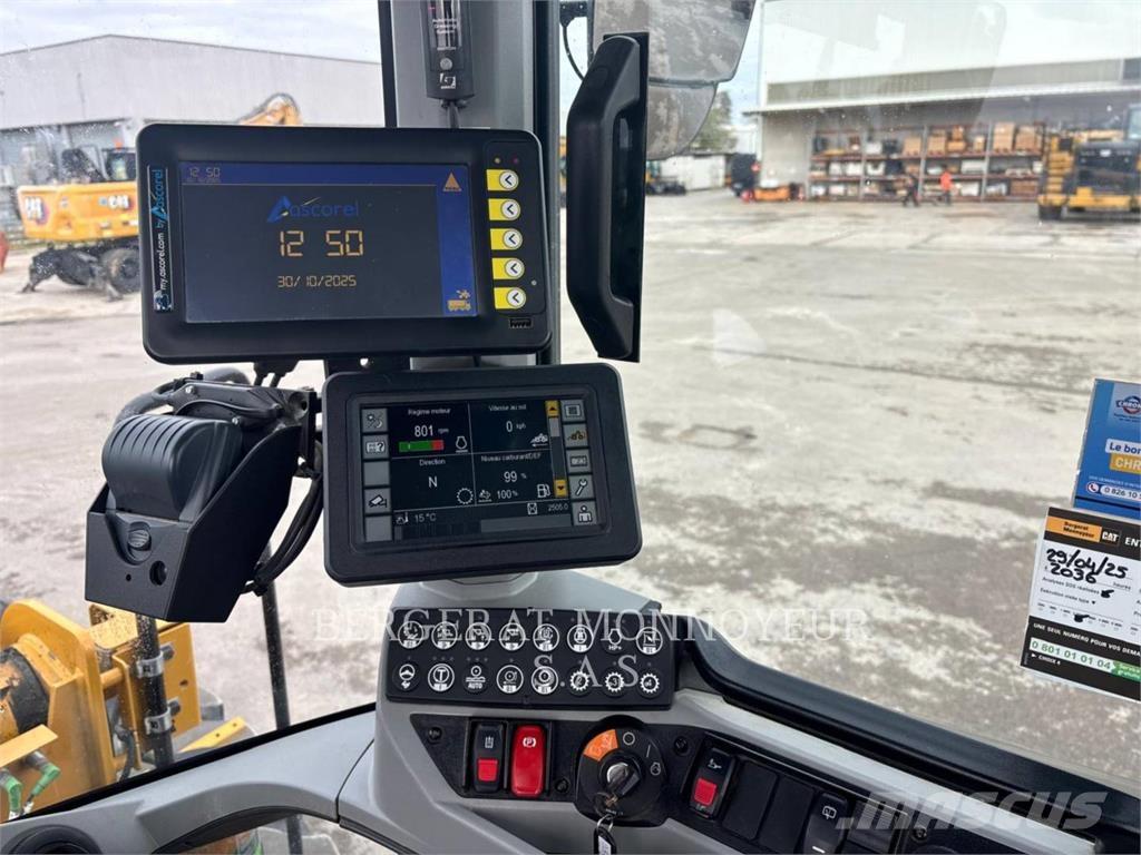 CAT 938M Ładowarki kołowe