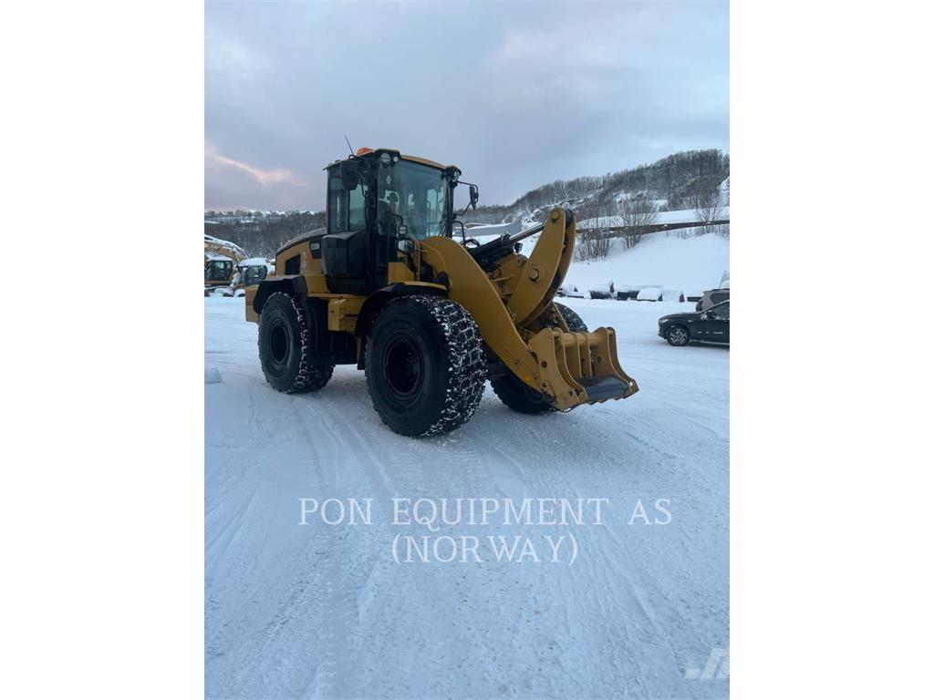 CAT 938M Ładowarki kołowe