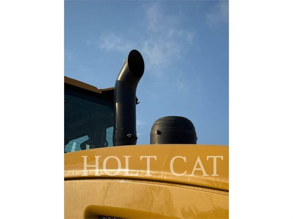 CAT 938M QC Ładowarki kołowe