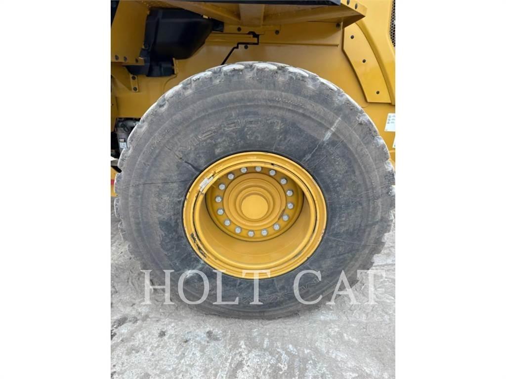 CAT 938M QC Ładowarki kołowe