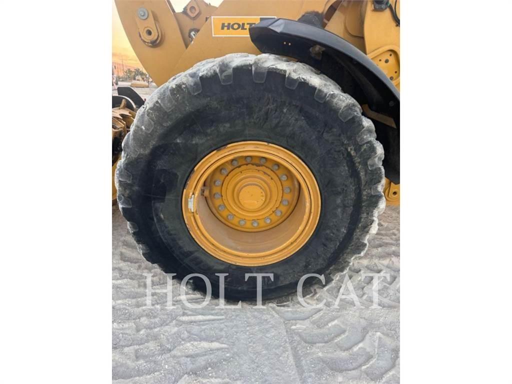 CAT 938M QC Ładowarki kołowe