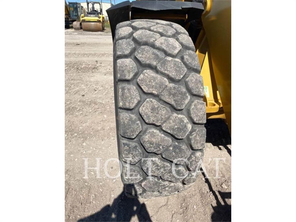 CAT 938M QC Ładowarki kołowe