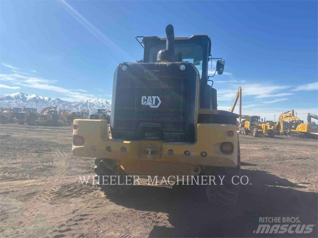 CAT 938M QC Ładowarki kołowe