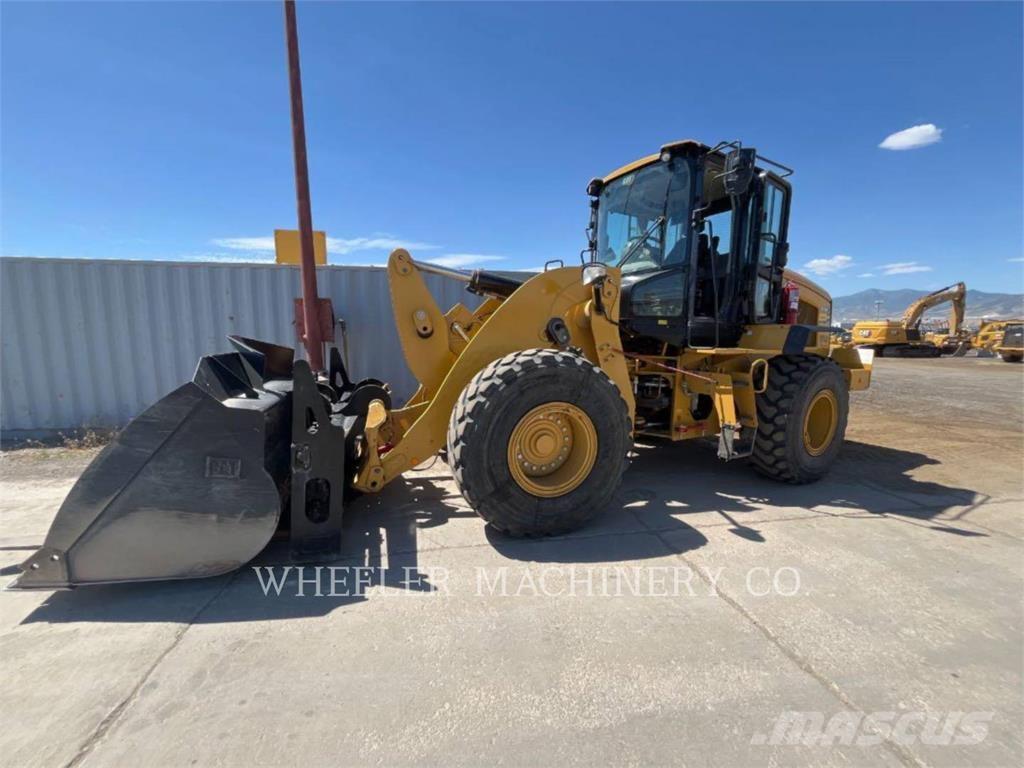 CAT 938M QC Ładowarki kołowe