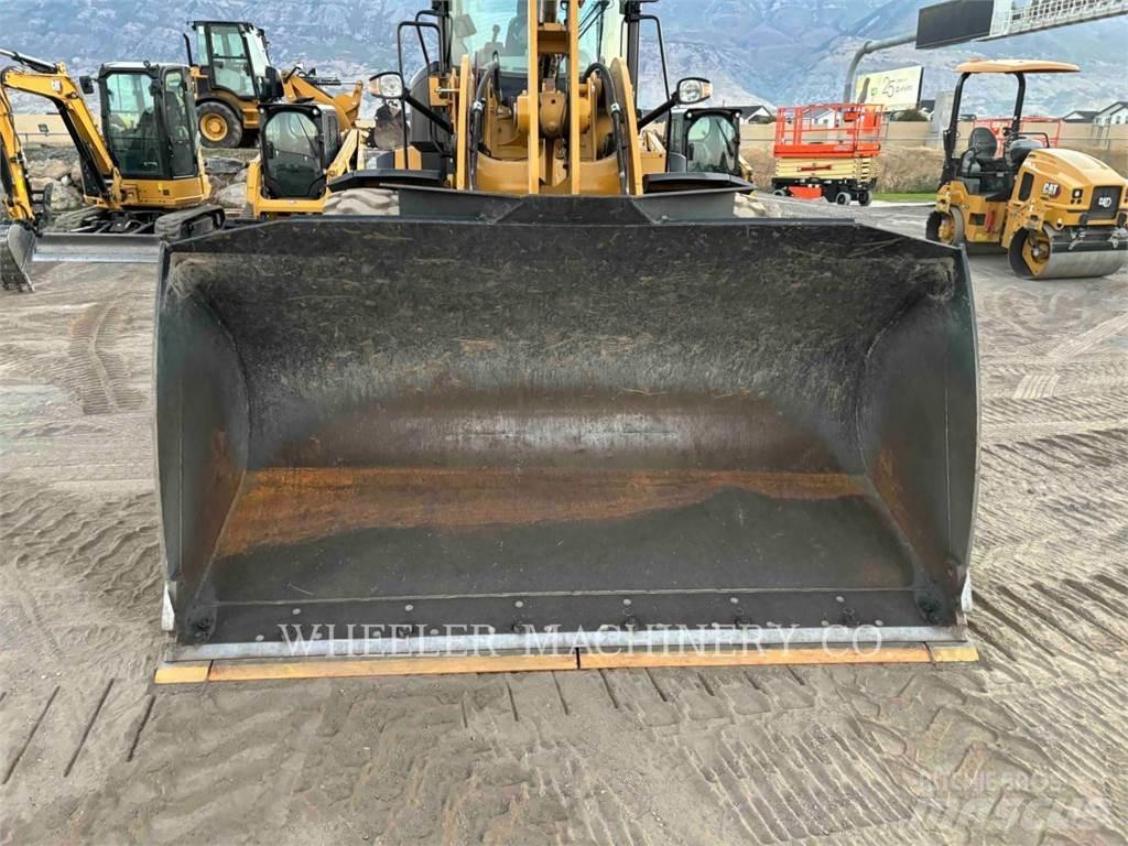 CAT 938M QC 3V Ładowarki kołowe