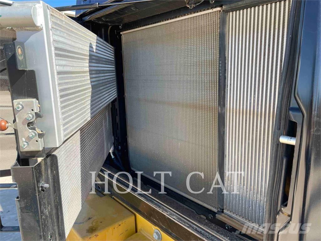 CAT 950M Ładowarki kołowe