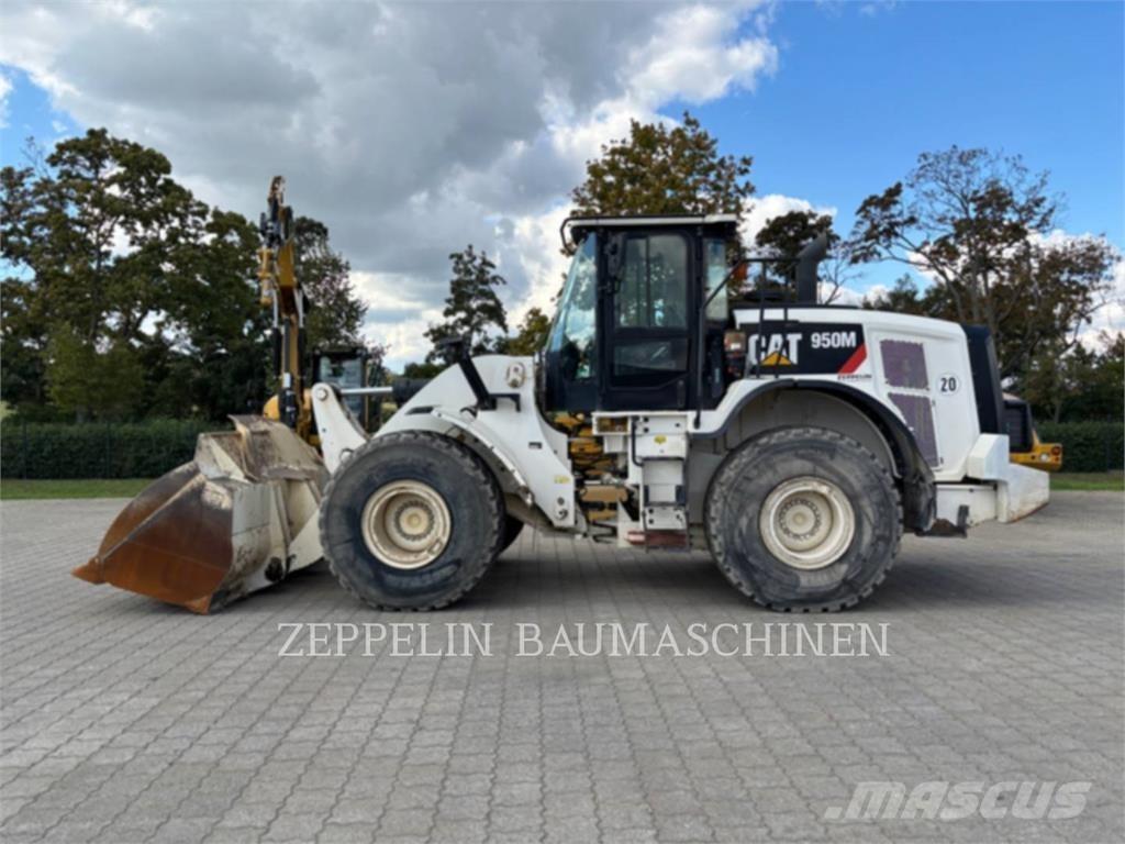 CAT 950M Ładowarki kołowe