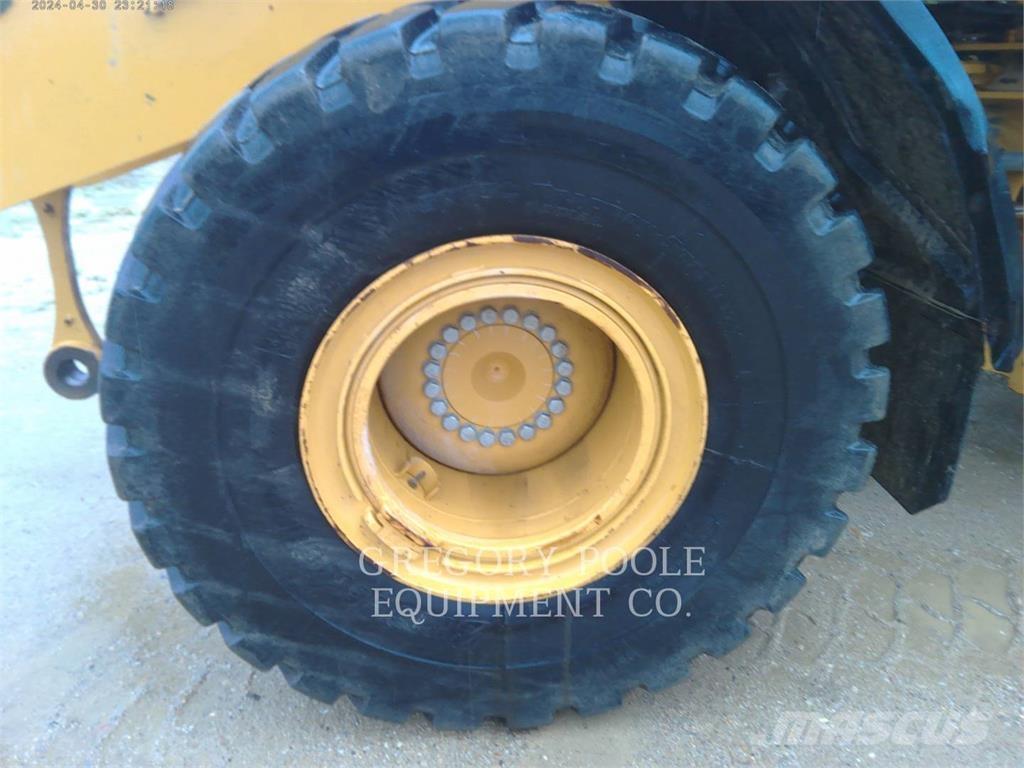 CAT 950M Ładowarki kołowe