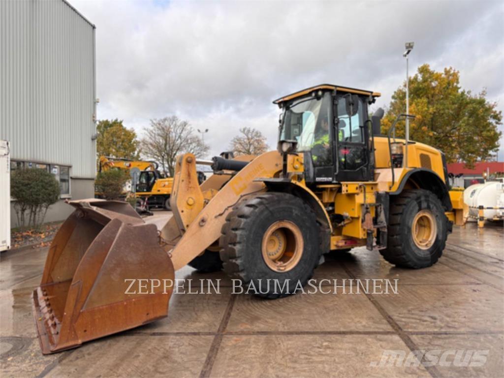 CAT 950M Ładowarki kołowe