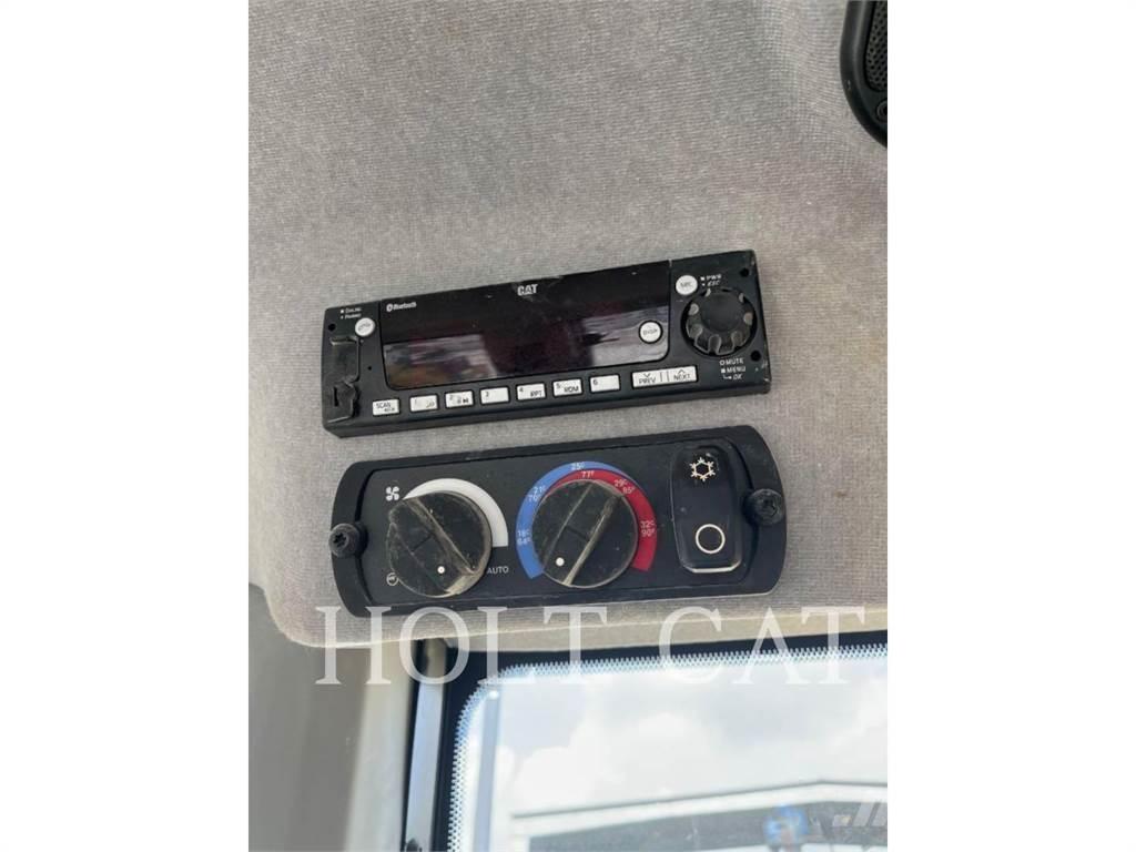 CAT 953 QC Ładowarki gąsienicowe